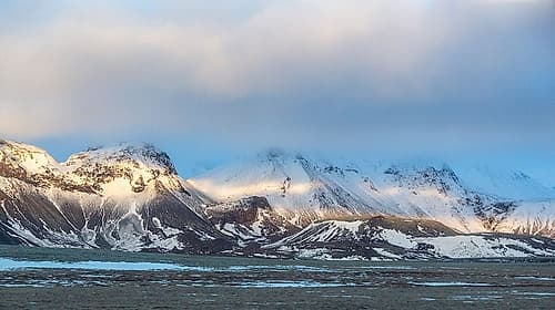 Iceland-Golden Circle Winter landscape at sunrise Landscape Print